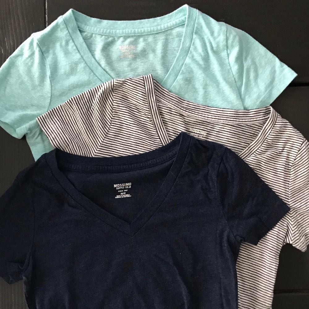 Set of 3 Mossimo V-neck Tees